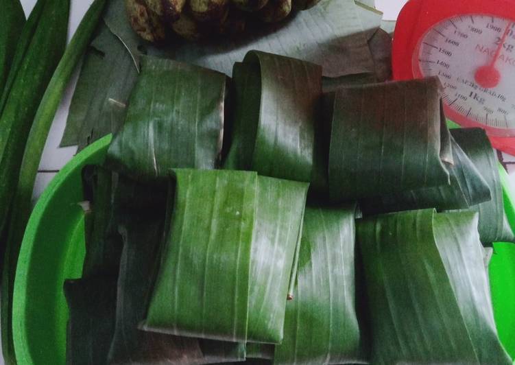 resep cara membuat Nagasari pisang ambon