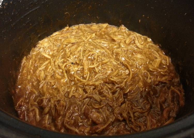 Simple Way to Prepare Jack Daniel&#39;s Shredded BBQ Chicken in 21 Minutes for Beginners