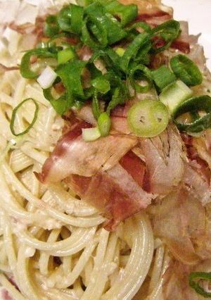 A picture of Japanese-Style Chilled Carbonara Pasta With Bonito Flakes.