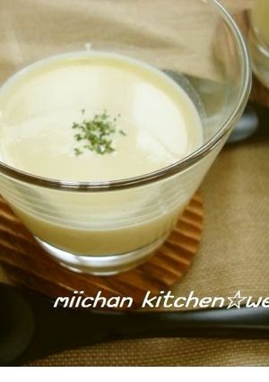 A picture of It's Summertime! Chilled Corn Soup from Corn-on-the-Cob.