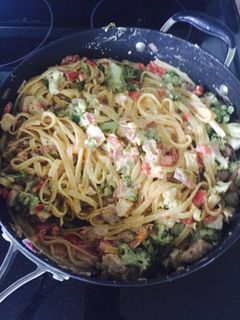 A picture of Cheesy Chicken Bacon Pasta.