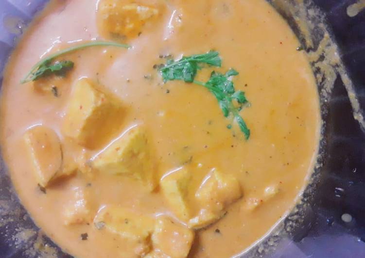 Steps to Prepare Favorite Paneer butter masala(less spicy)