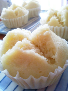 A picture of Steamed Bread with Kaya Jam.