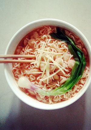 A picture of Soya #egg #noodle.