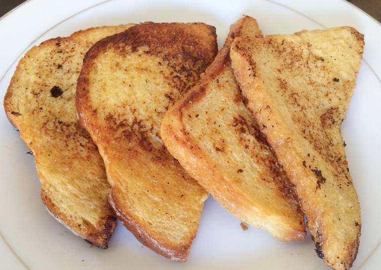 Steps to Make Super Quick Pain Perdu (French Toast)