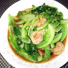 A picture of Meatball With Romania Salad.