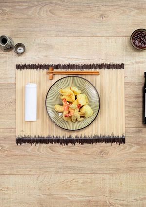 A picture of Vegetable and prawn tempura.