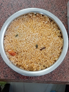 காடை பிரியாணி(kaadai biryani recipe in tamil) செய்முறை முக்கிய புகைப்படம்