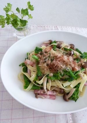 A picture of Japanese-style Pasta with Broccolini and Bacon.