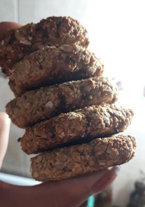 Una foto de Galletas de avena, banana y miel