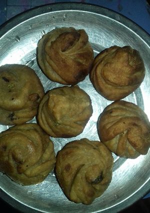 A picture of Fried moms.