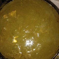 A picture of Palak paneer.