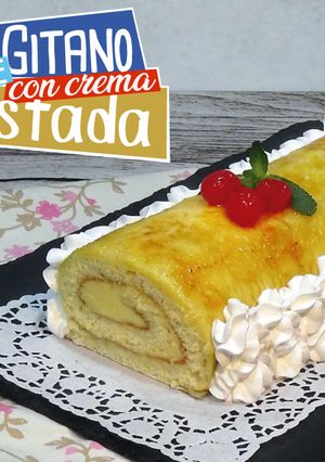 Una foto de Brazo de gitano o pionono con crema tostada