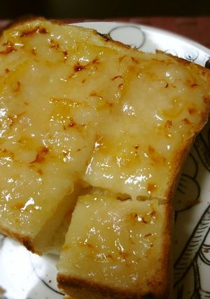 A picture of Sake Lees & Yuzu Tea Adult Sweet Toast.