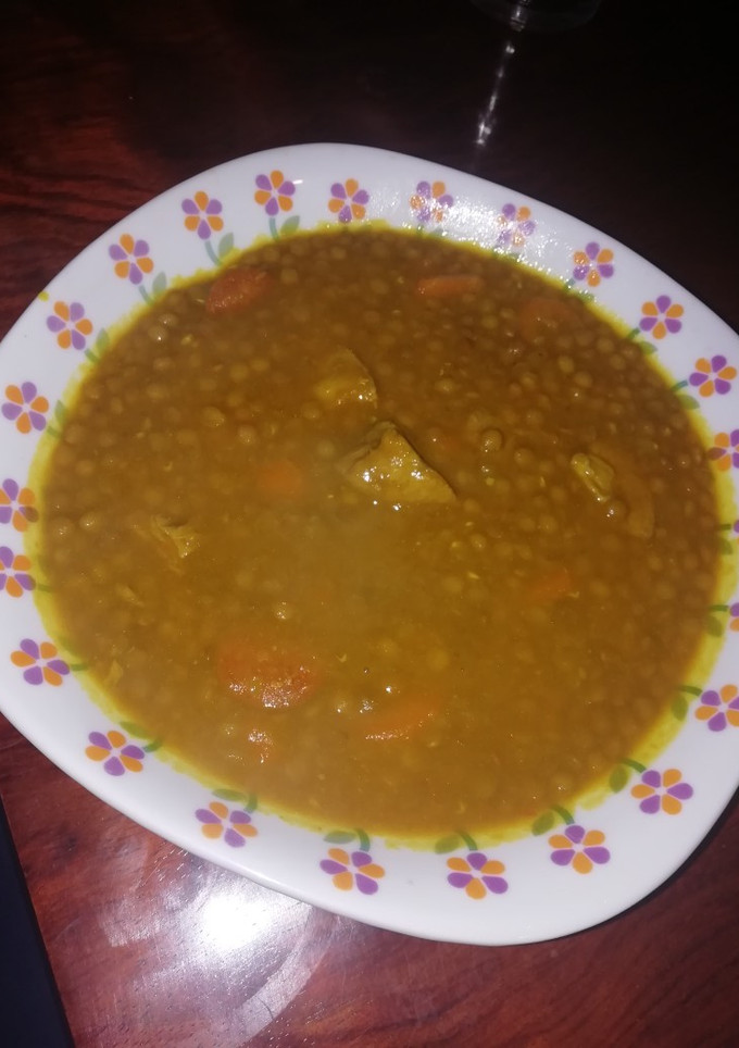 Una foto de Lentejas con costilla y chorizo