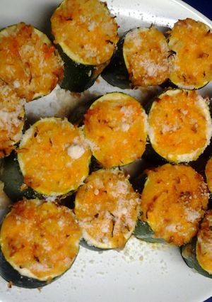 A picture of Zucchini stuffed.
