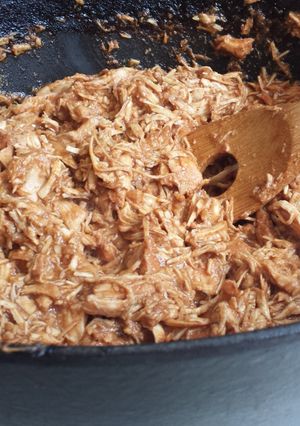 A picture of Jack Daniel's Bbq pulled chicken.
