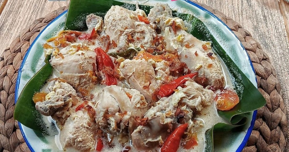 Garang Asem Ayam (masakan khas Solo)