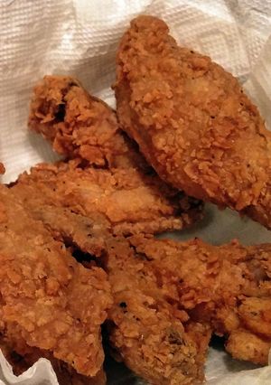 A picture of Paula Deen's Fried Chicken.