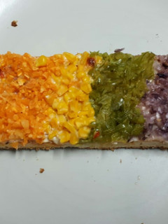 Una foto de Pizza arcoíris