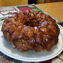 A picture of Bubble bread (monkey bread).
