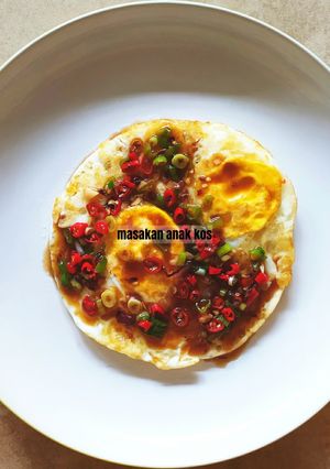 Foto resep Telur Ceplok Bumbu Siram (Rp 3.500)