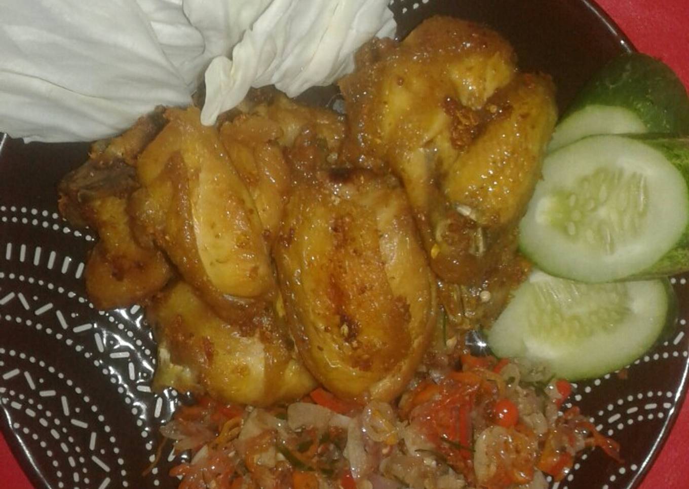 Ayam goreng saus sambal