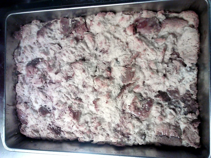 Easy Steps to Prepare Awesome banana, carmel bread pudding the Delicious Makes you drool
