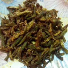 A picture of Pan Fried Crispy Okra(Bhindi).