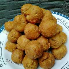 รูปของ Bola-bola tempe