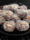 Khajoor coconut peda