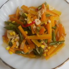 A picture of Vegetable saute (tumisan cah wortel).