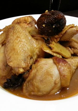 A picture of Chicken In Dang Gui Sauce.