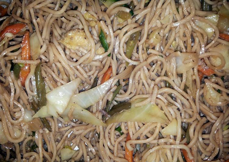 How to Make Any-night-of-the-week AMIEs PANCIT CANTON