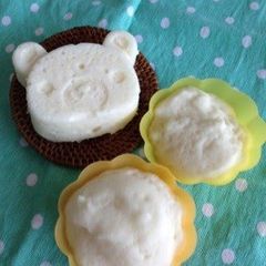 A picture of Fluffy Even with Rice Flour! Steamed Bread in a Microwave.