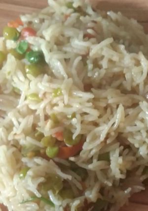A picture of Matar pulao.
