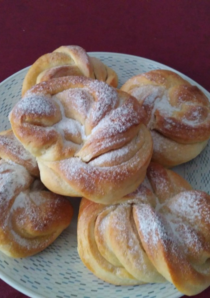 Una foto de Bollos de leche