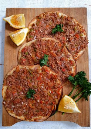 A picture of Lahm bi Ajeen (Middle Eastern Meat Pies).