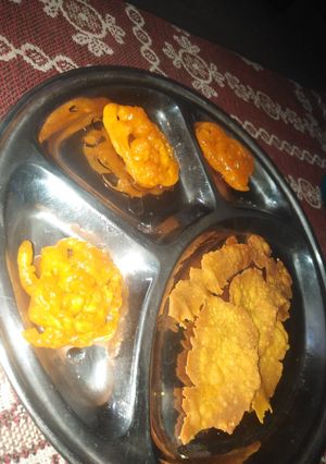 A picture of Jalebi fafda 😋😋.