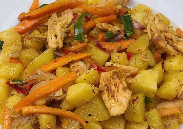 Easy Way to Prepare Yummy Potatoes chicken and veggie