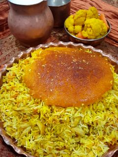عکسی از دستور هویج پلو مجلسی با مرغ