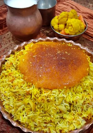عکسی از دستور هویج پلو مجلسی با مرغ