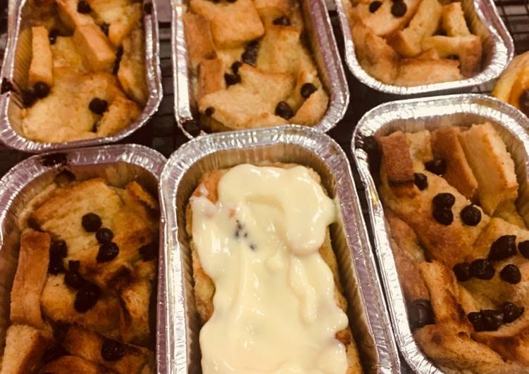 Resep Puding roti with custard vla oleh Raya Cake And Resep Puding roti with custard vla oleh Raya Cake And