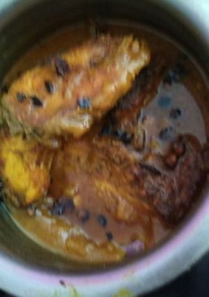 A picture of Fish curry.