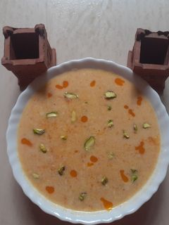 आंबा बासुंदी (Amba basundi recipe in marathi) रेसिपी चे मुख्य फोटो