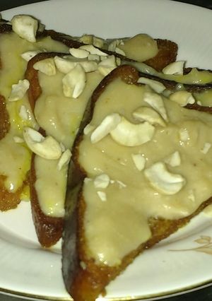 A picture of Shahi tukda.