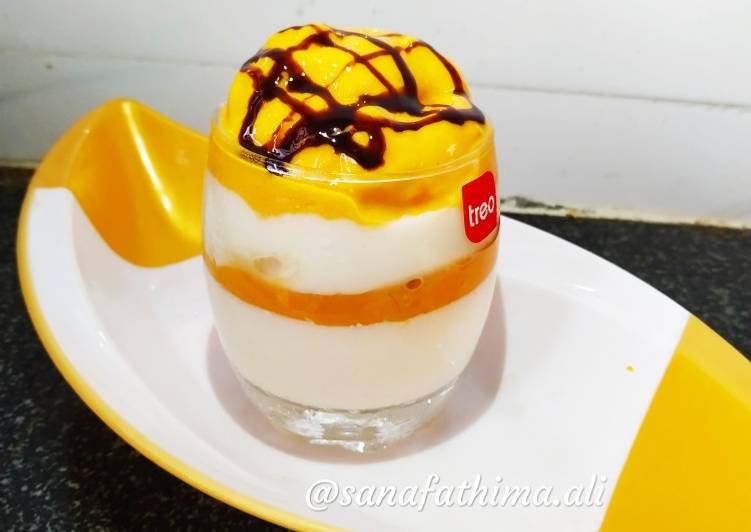 Recipe of Homemade Mango yoghurt parfait