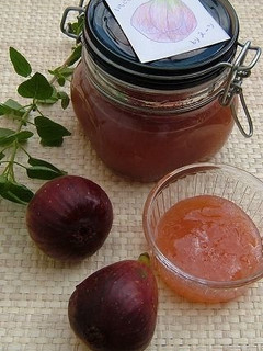 A picture of Fig Jam.