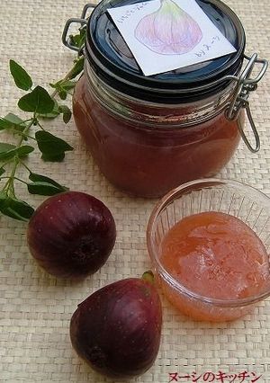 A picture of Fig Jam.