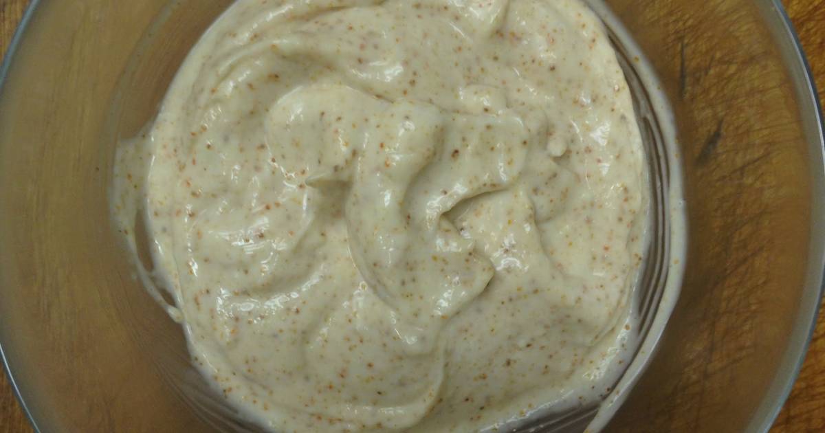 Spicy Garlic Mayo / Mayonnaise Recipe by Amanda Lockwood Cookpad